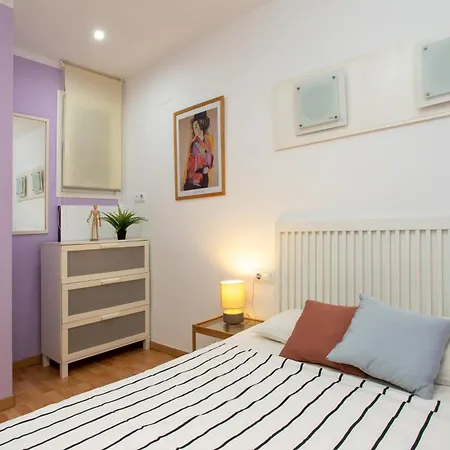 Cozy & Quiet Eixample Apartman Barcelona