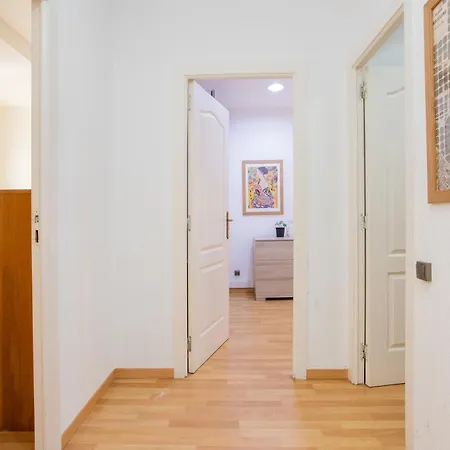 Cozy & Quiet Eixample Apartamento