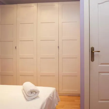 Cozy & Quiet Eixample Apartman Barcelona